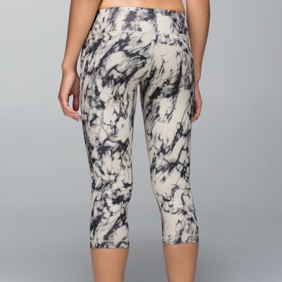 Lululemon wunder under crop great granite leggings - Picture 2 of 16